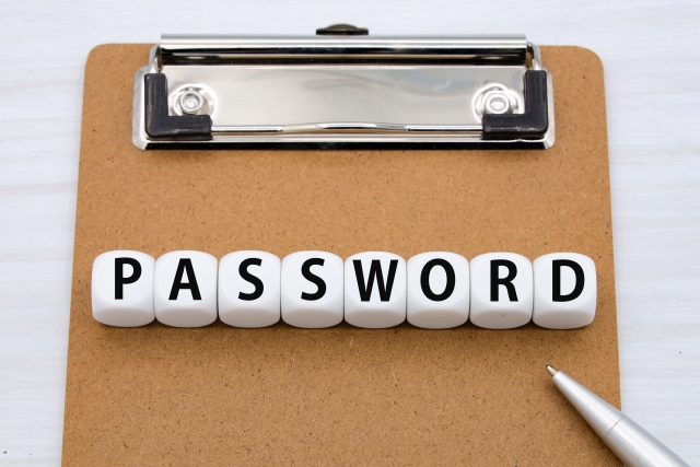 パスワードに対するバリデーションルールの設定について