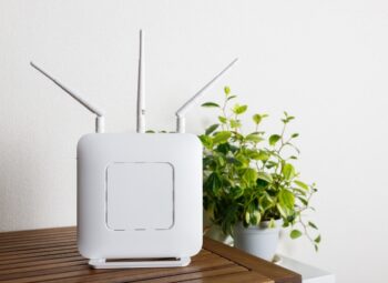 ヘアピンNAT(NATループバック)非対応ルーターで自宅サーバーにローカルネットワークに接続できなくなった件